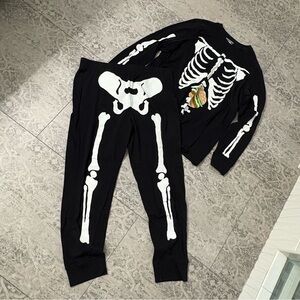Skeleton Jammies for your Families | Halloween Men’s Pajamas | SZ L
